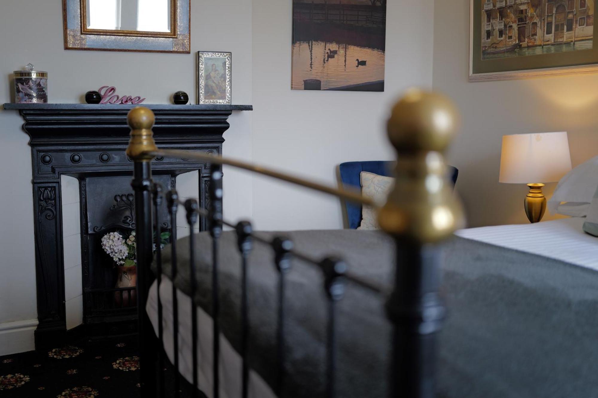 Nunney Knoll Hill Farm, The Place To Stay מראה חיצוני תמונה